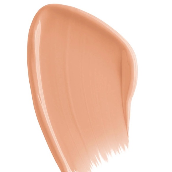 NYX Professional Makeup Bare with Me BLUR blurring tint foundation - Picture 2 of 6